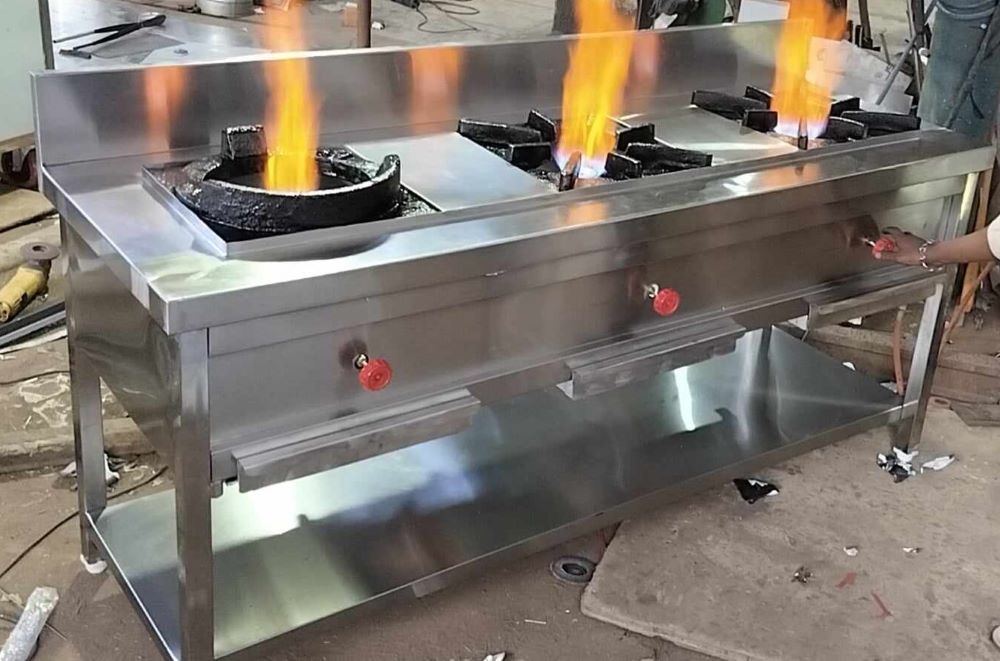 Three Burner North Indian Range